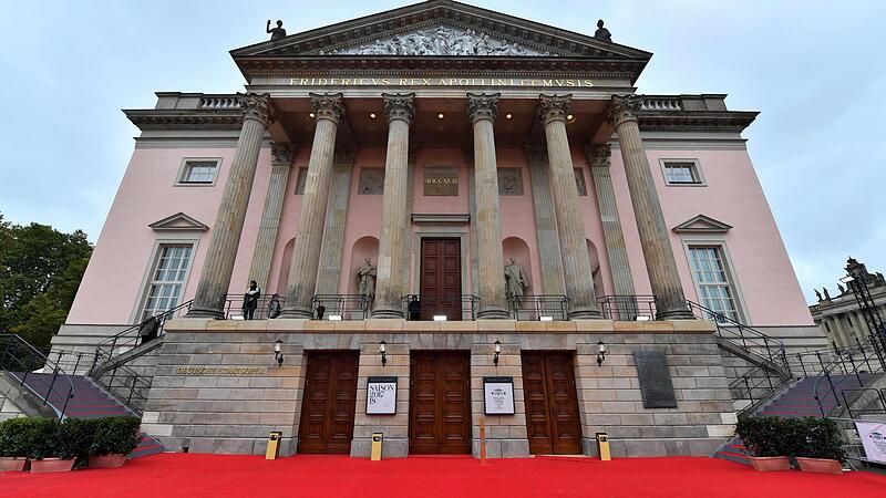 Berliner Staatsoper Unter den Linden: Neustart in Gold Außen rosa, innen 