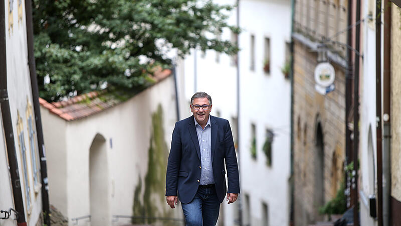 Linzer Tourismuschef im Wahlkampf: "In meiner Brust schlagen zwei Herzen"