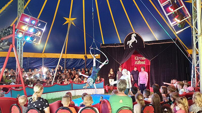 Was für ein Zirkus: Applaus ließ Schüleraugen leuchten