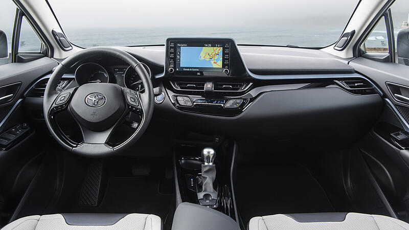 Toyota C-HR: Wenn schräges Design auf modernste Hybridtechnik trifft
