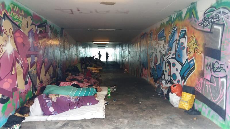 Obdachlose Bettler-Kinder von Linz: Die schwierige Suche nach Lösungen