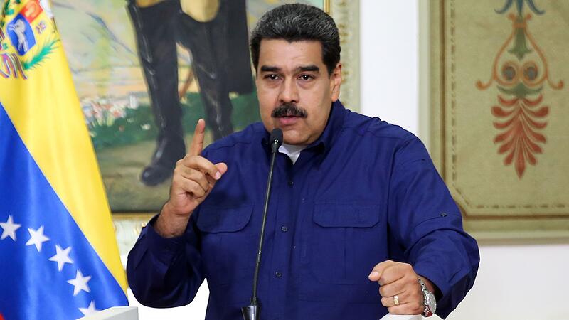 Maduro verlangt Rücktritt von allen seinen Ministern