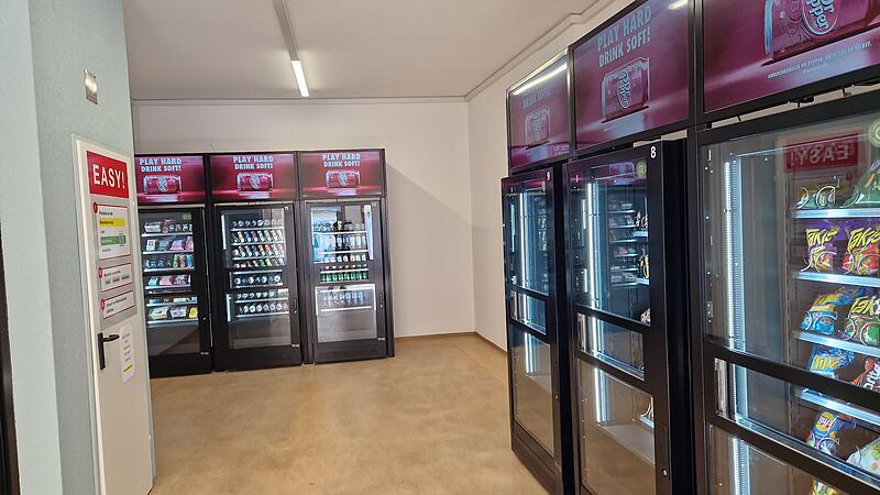 Dildos, Bier und Gummibären: In Gmunden florieren die Automaten-Shops