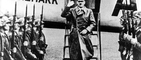 Adolf Hitler in Warschau
