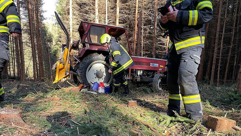 Tractor crashed on 61-year-olds