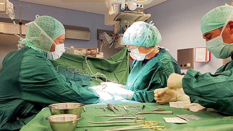 Nachbehandlung für Spitalsreform Unfallchirurgen stehen bis 19 Uhr bereit