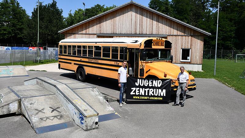 "Mobiles Jugendzentrum": Gelber Bus tourt ab sofort durch Kremsmünster
