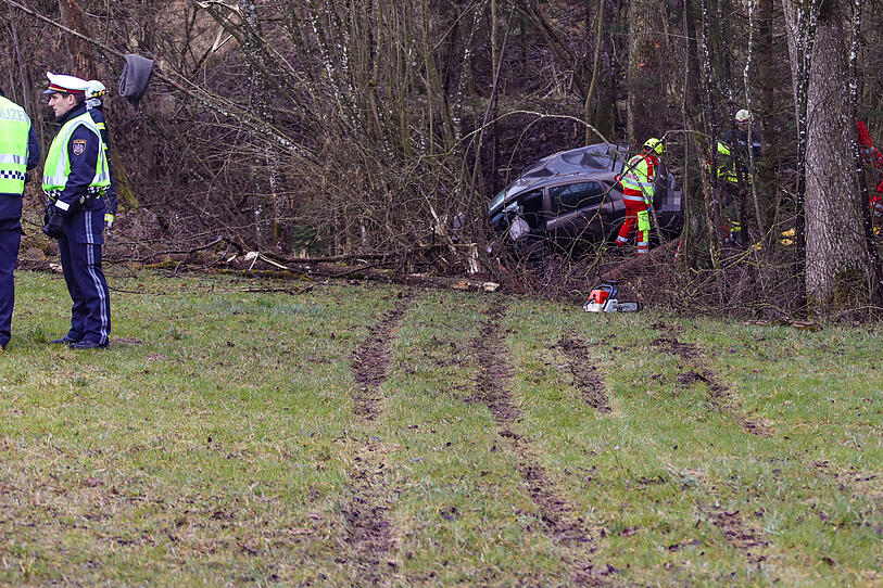 Hartkirchen: Junger Autolenker starb bei Unfall