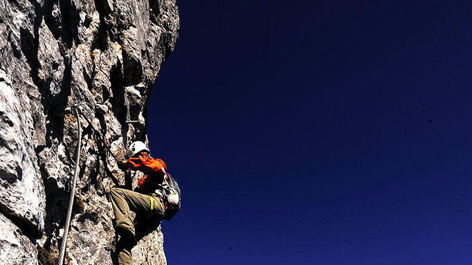 Erster Klettersteig im Höllengebirge wurde von HTL-Schülern errichtet