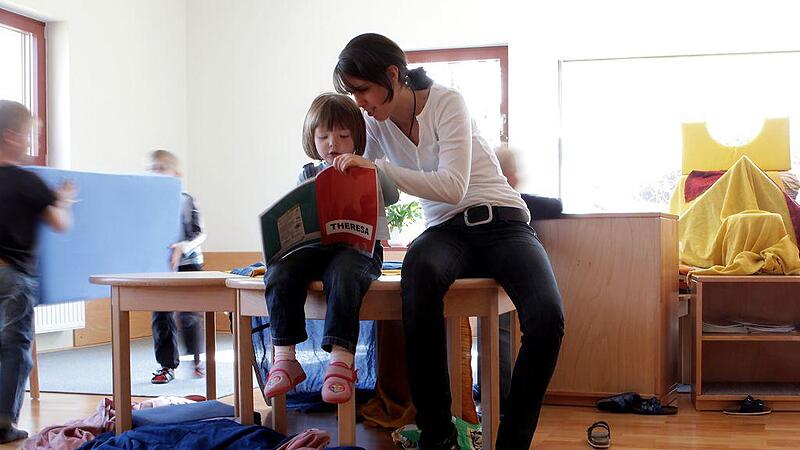 Schmied: Pflichtstudium vorerst nur für Kindergarten-Leiterinnen