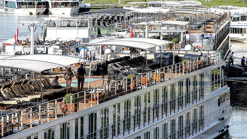 Wogen nicht geglättet: Donauschiffe werden Thema im Gemeinderat