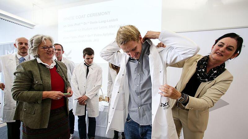 Die ersten Medizinstudenten starten ihr Studium in Linz: "Ein historischer Tag"
