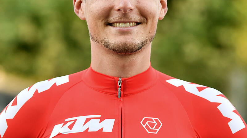 Lukas Pöstlberger Radprofi Der Schwanenstädter ist bei den Meisterschaften in Mondsee der Titelverteidiger