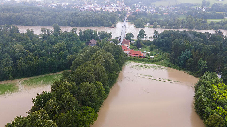 Nach Dauerregen: Hochwassereinsätze hielten Innviertler Feuerwehren auf Trab