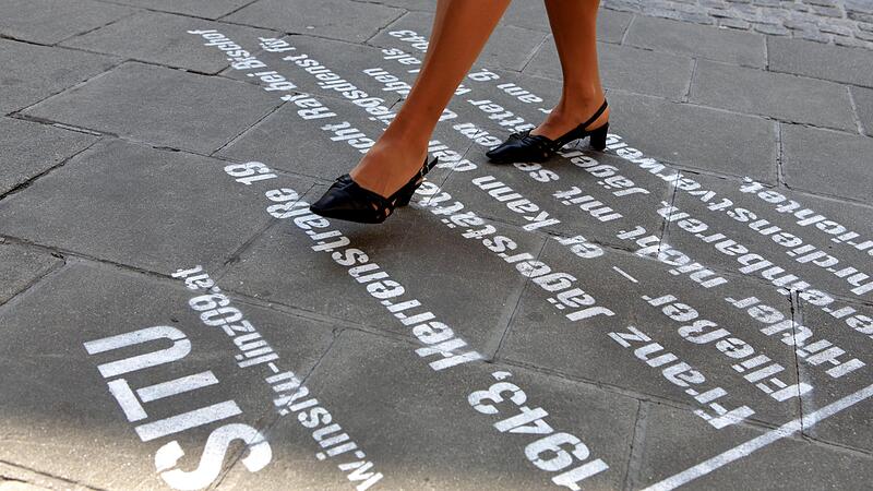Einstimmiger Beschluss: Gedenktafeln statt Stolpersteine für Linzer NS-Opfer