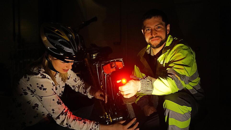 Kein Licht auf dem Fahrrad: Statt Strafe gab&rsquo;s Hilfe