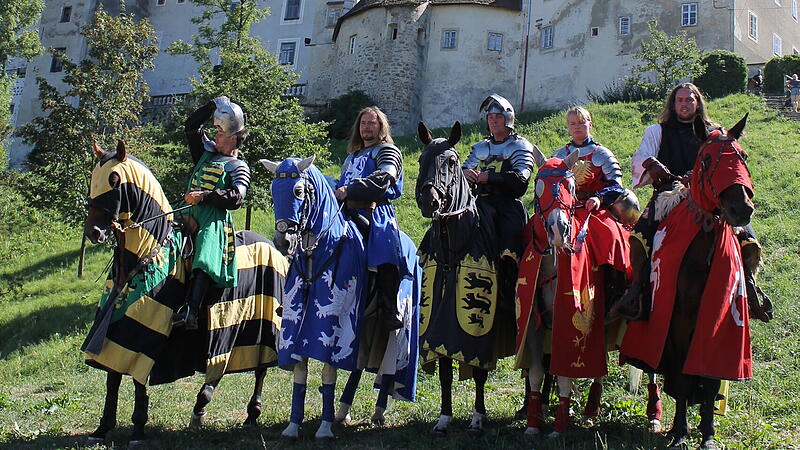 Burg Clam: Auf die Rocker folgen die Ritter