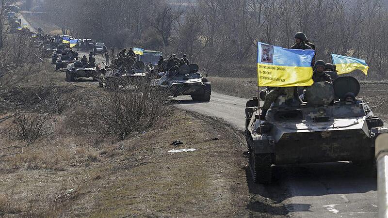 Waffenabzug: Die neue Ruhe in der Ukraine gefällt niemandem