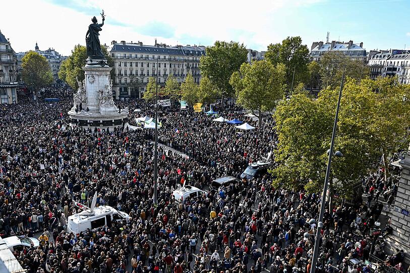 Paris: Zehntausende bei Kundgebung für Meinungsfreiheit