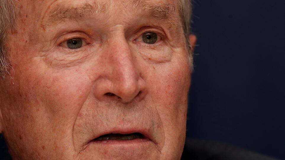 Bush kritisiert Nachfolger Trump