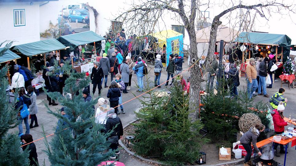 Weihnachtsmarkt am Knittlingerhof