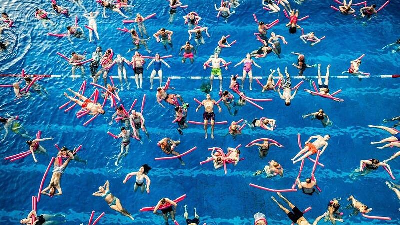 Das Hallenbad in Ebensee feiert eine Österreich-Premiere unter Wasser