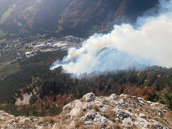 Riesiger Waldbrand im Rax-Gebiet