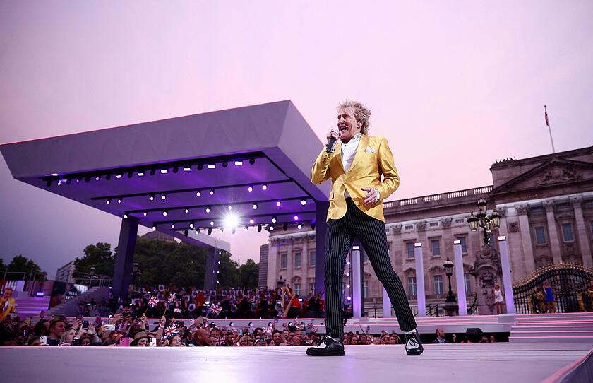 Megaspektakel vor Buckingham-Palast: Musikstars danken der Queen