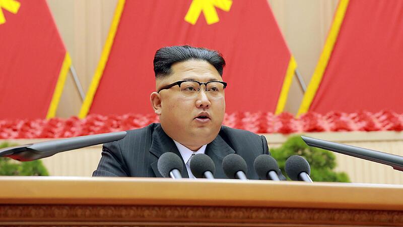 Nordkorea nimmt US-Insel ins Visier, Trump droht Kim mit "Feuer und Wut"