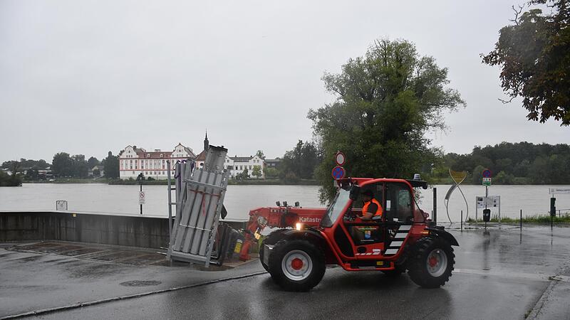 Flood: civil defense alarm in Schärding