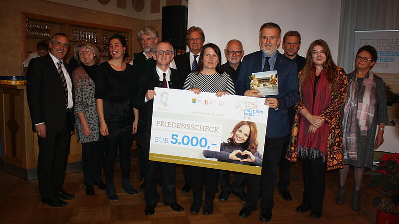 5000 Euro Preisgeld: Bewerbungen für den Friedenspreis werden gesucht