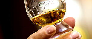 Fast 200-jähriger Scotch versteigert