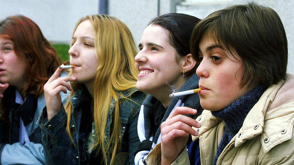 Jugendliche Raucher
