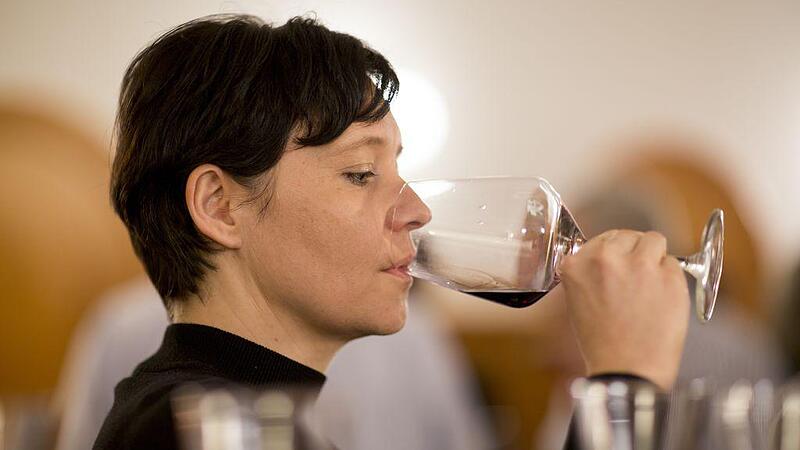 Weinshow: Weiss gewinnt klar die Zweigelt-Wertung