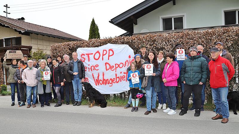 Geplante Bodenaushubdeponie stößt in Strobl auf den Protest von Anrainern