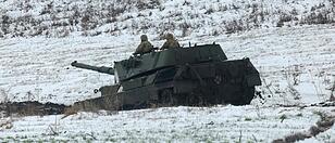 Schwerer Schneefall bremst Kämpfe in der Ukraine