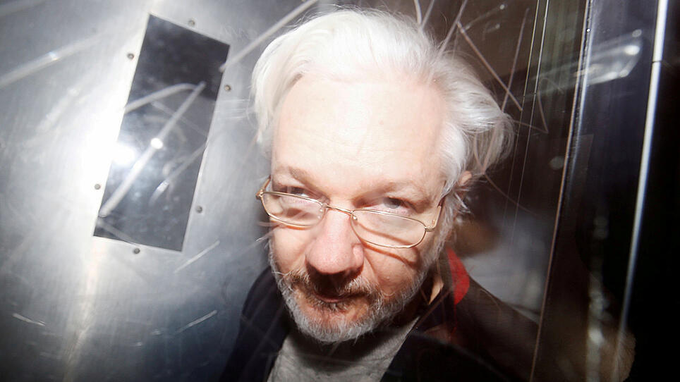"Fluchtgefahr": Assange muss in Haft bleiben