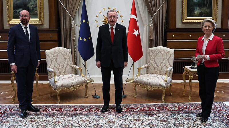 Die EU-Spitzen reisten mit Zuckerbrot und Peitsche zu Erdogan nach Ankara
