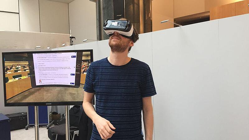Virtuelle Realität im Parlament.