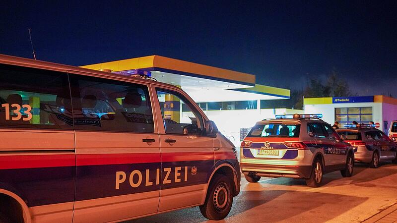 Tankstelle mit Messer überfallen: 18-Jährigem droht längere Haftstrafe