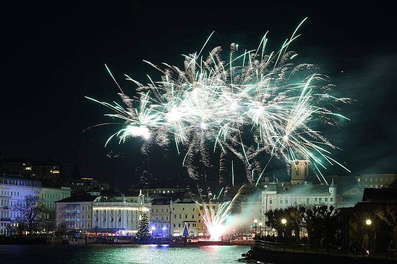 Gmunden begrüßte das neue Jahr mit einem Feuerwerk