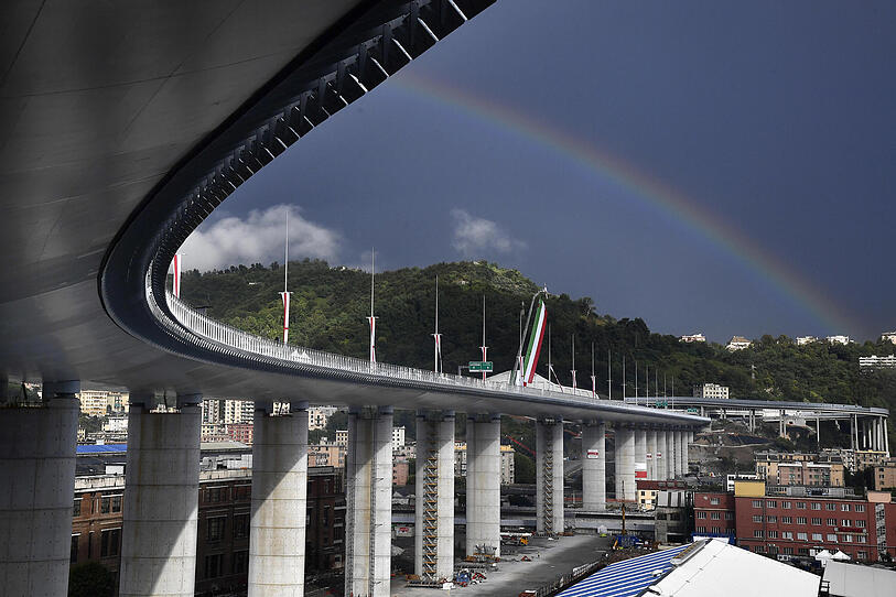 Genua weihte neue Brücke ein