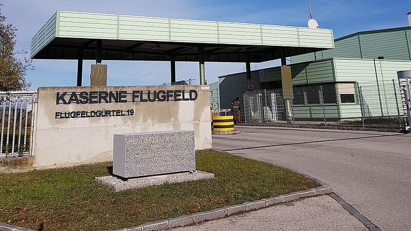 Flugfeld-Kaserne