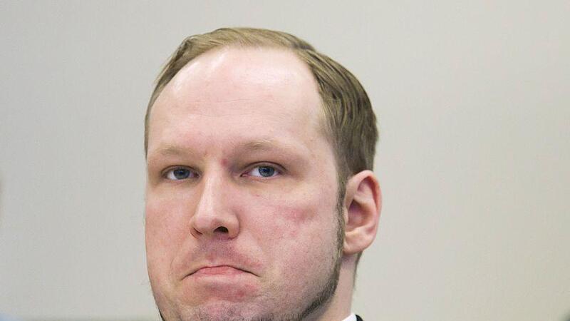 Schuh-Attacke auf Breivik