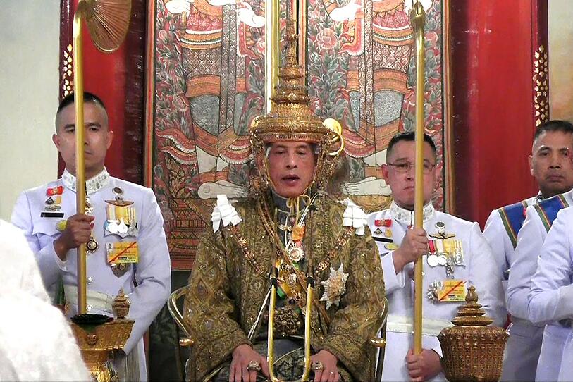 Thailand krönte seinen König
