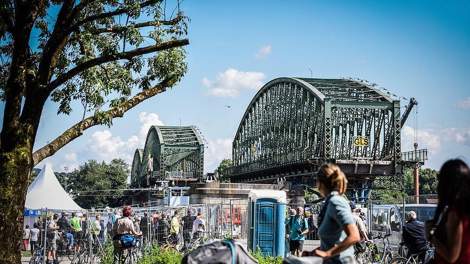 Wer zahlt wie viel für die neue Brücke? Stadt Linz und Land verhandeln weiter