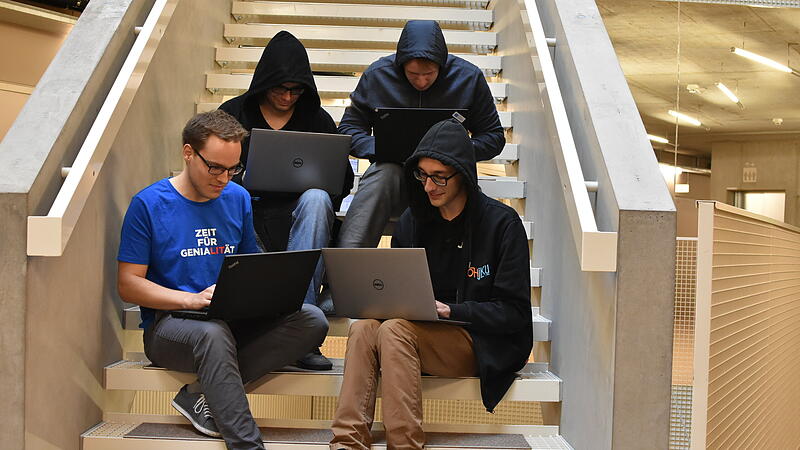 Linzer Studenten als Computer-Hacker in Russland