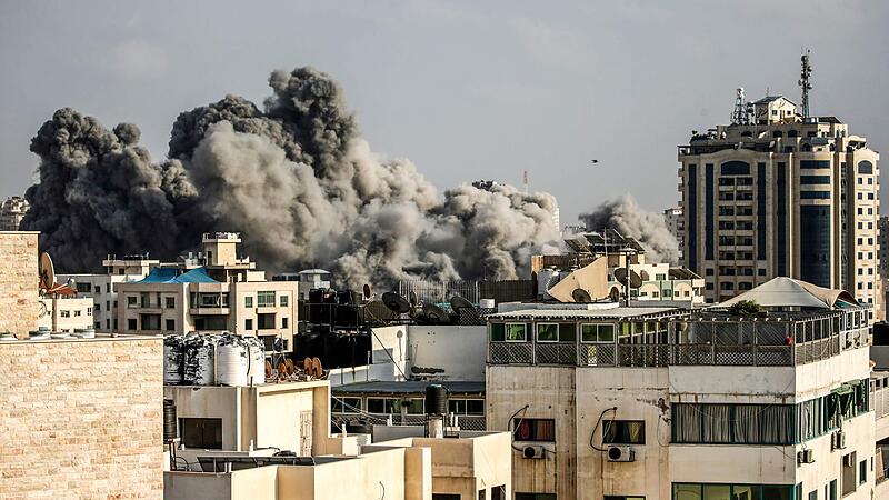 Hamas feuerte mehr als 220 Geschoße auf Israel