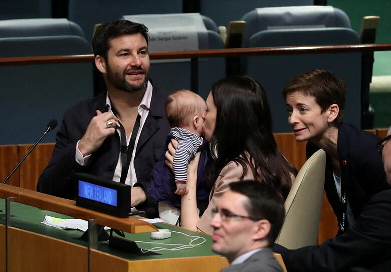 "First Baby" stiehlt Politikern die Show