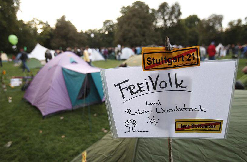 Stuttgart 21: Polizeigewalt gegen Gegner